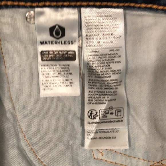 Plus Size LEVIS 54W x 32L - Picture 7 of 10